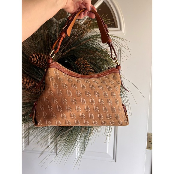 Dooney & Bourke Prairie Winds Anniversary Shoulder Bag/Purse/tote - Picture 12 of 17